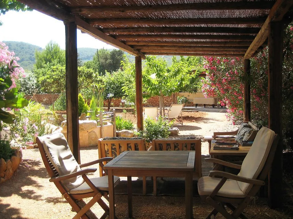 مزرعة للإقامة Agroturismo Ca Na Joaneta سانتا أيُلاريا ذيس ريو