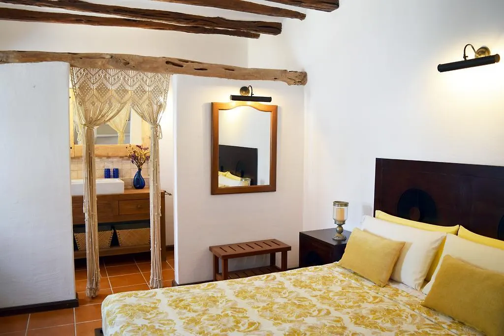 Agroturismo Ca Na Joaneta سانتا أيُلاريا ذيس ريو إسبانيا